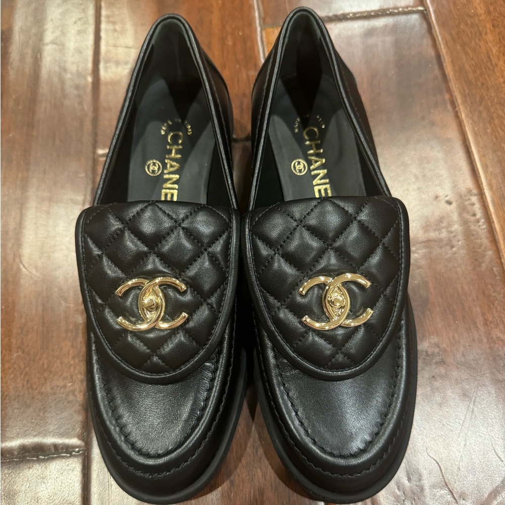 Authentic Chanel Moccasins Turnlock Quilted Black EU Size 38